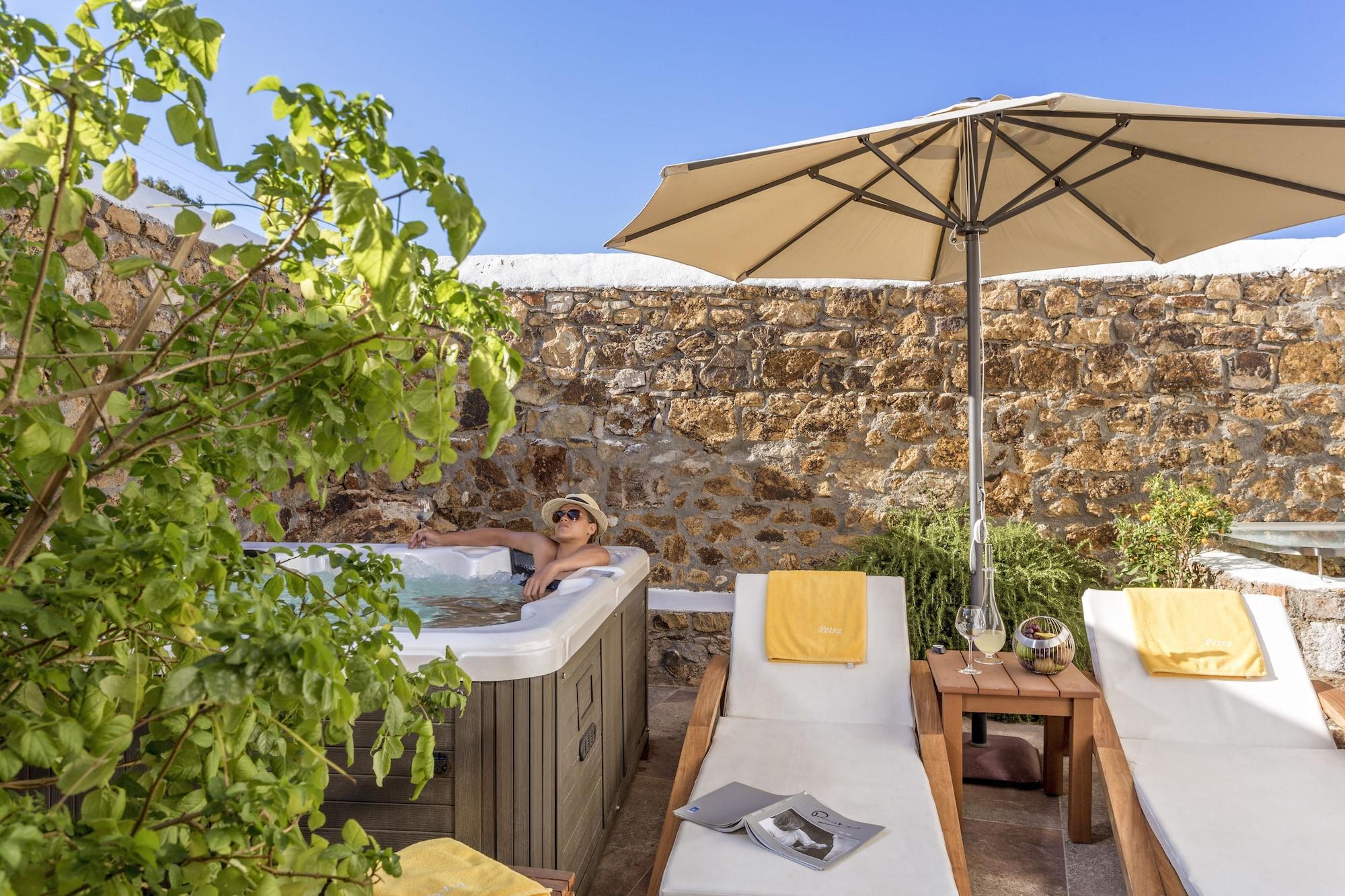 The Petra, Small Luxury Hotels Of The World Grikos Bay  Exterior photo
